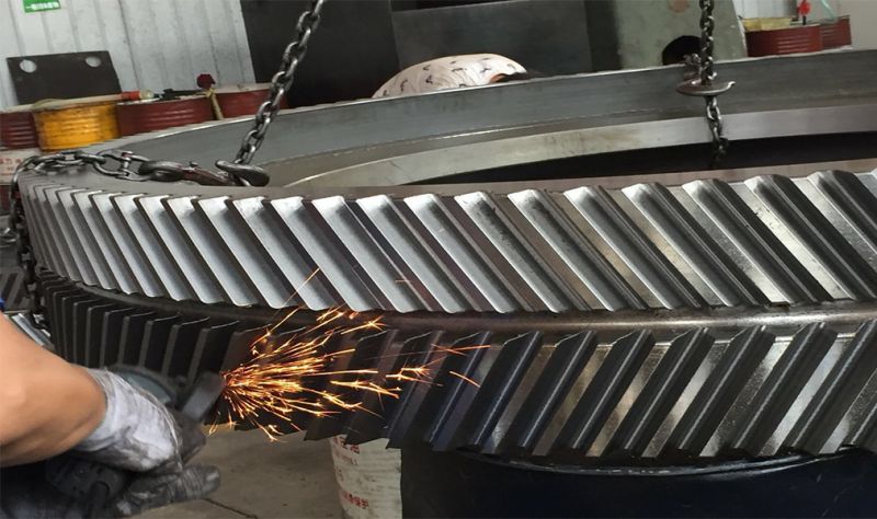 大齒圈齒面為什么要淬火？